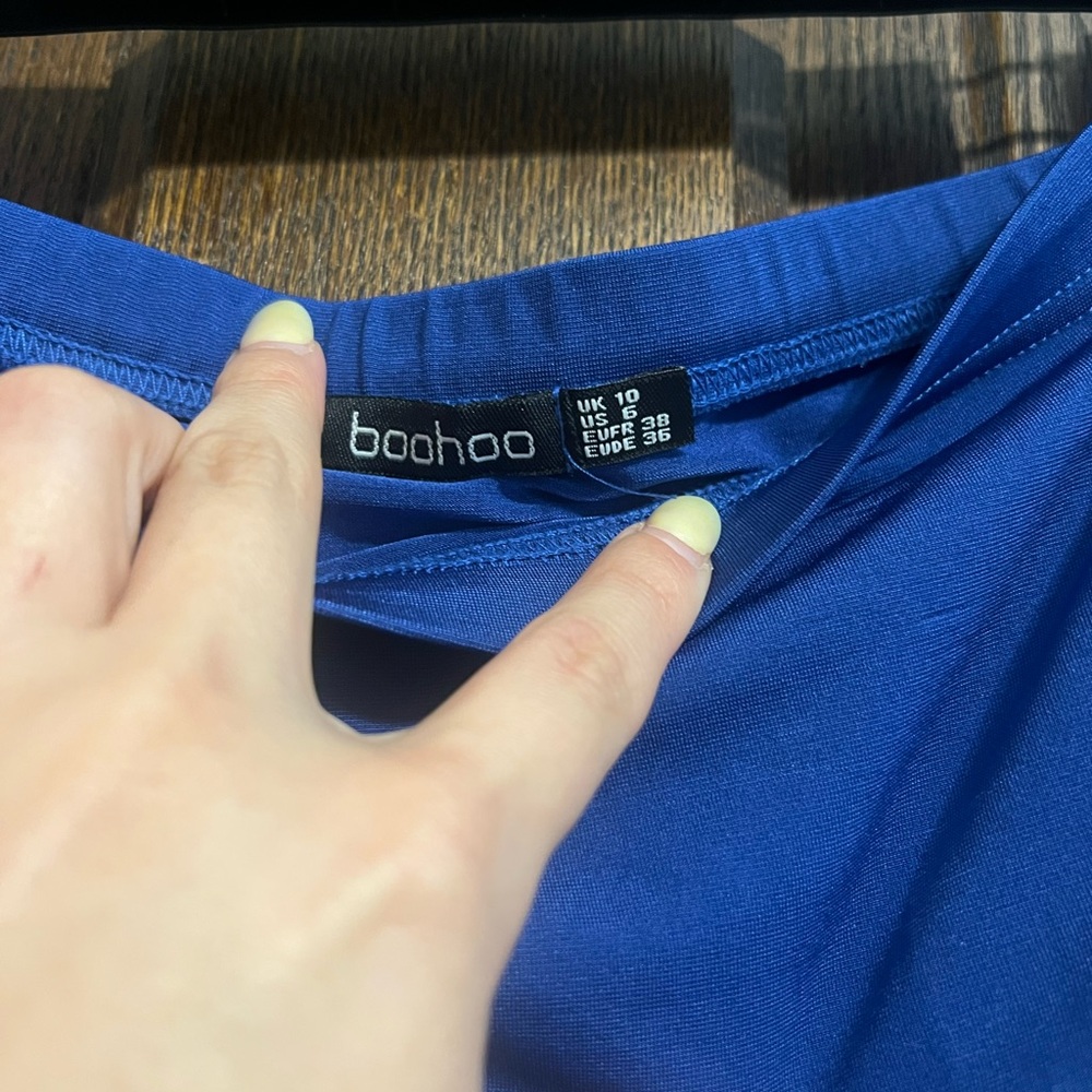 BooHoo Blue Ruched Skirt - Picture 2 of 4